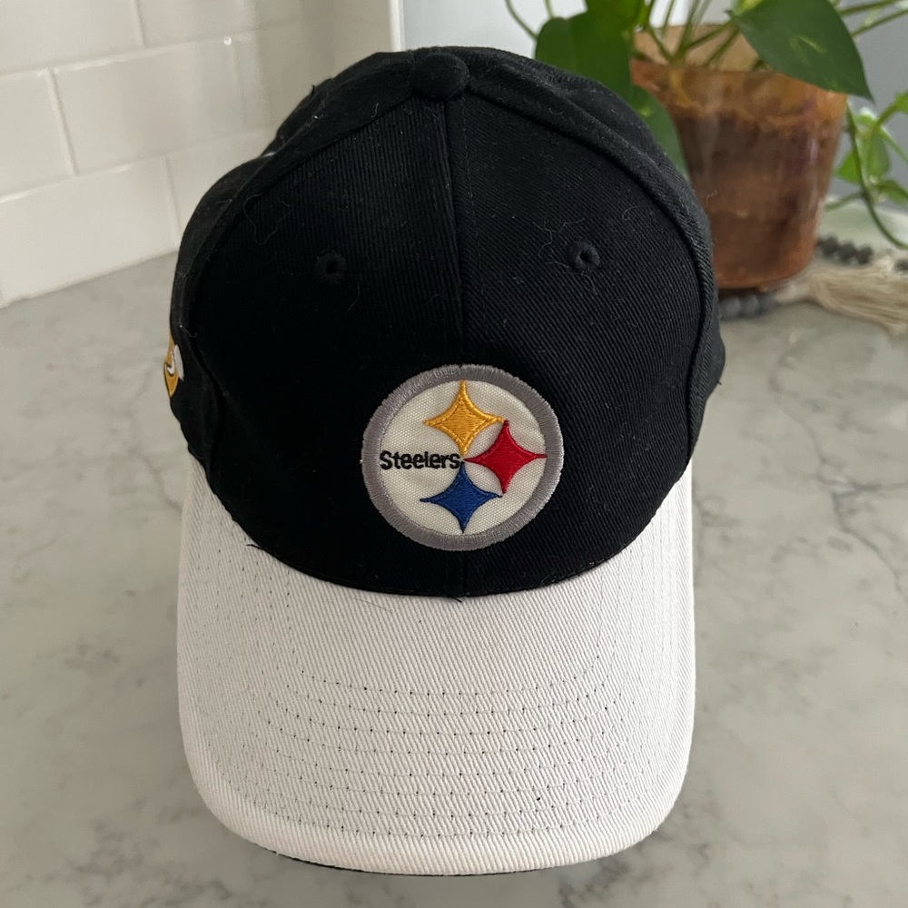 Vintage New Pittsburgh Steelers Sports Specialties Strapback Hat Cap 100% Cotton